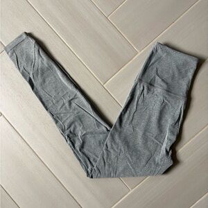 Beyond Yoga Women’s Heather Gray Leggings